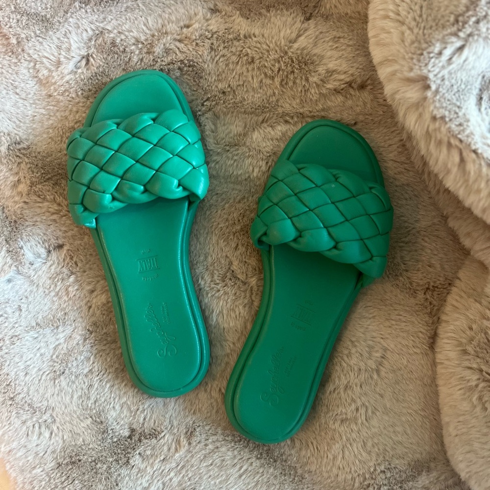 Seychelles Emerald Leather Slides